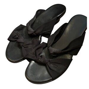 Munro American Black Sandal Mules Bow Detail Natural Rubber Sole Sz 8.5